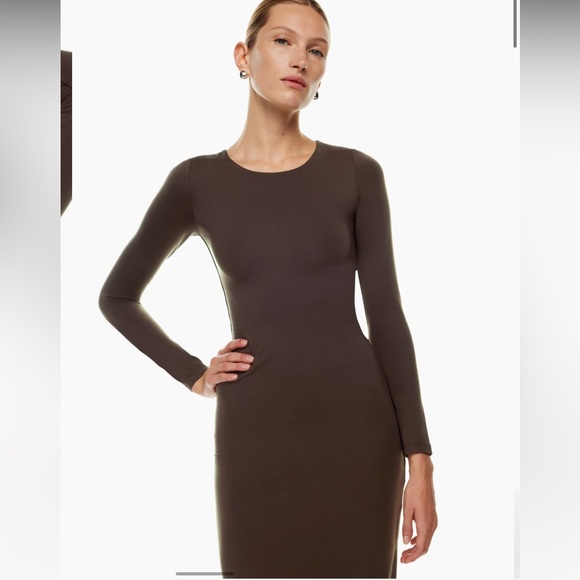Aritzia (Babaton) contour crew long sleeve midi dress. Size S. - Picture 4 of 12